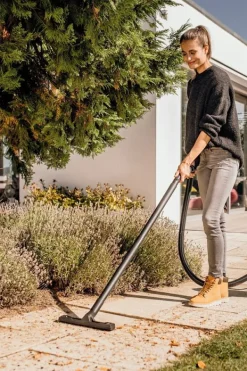 Kärcher Universaldammsugare KARCHER WD 3 V-17/4/35 + munstycken 17 l 1000 W (1.628-124.0) Svart, Gul