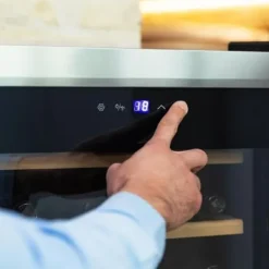 Vinkylar-Vinkyl - CECOTEC - GrandSommelier 2450 - Inox - 24 flaskor - Tyst kompressor