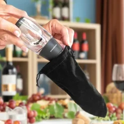 Vinluftare med filter, hållare och lock Wineir InnovaGoods