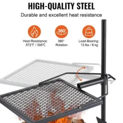 Vridbar lägereldsgrill i kraftigt stål med öppna eldar och justerbart matlagningsgaller.