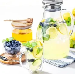 Wilmax glaskaraff 2,5 L i borosilikat, rostfritt lock