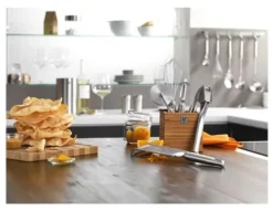 ZWILLING PRO - Osthyvel - 22.8 cm - silver